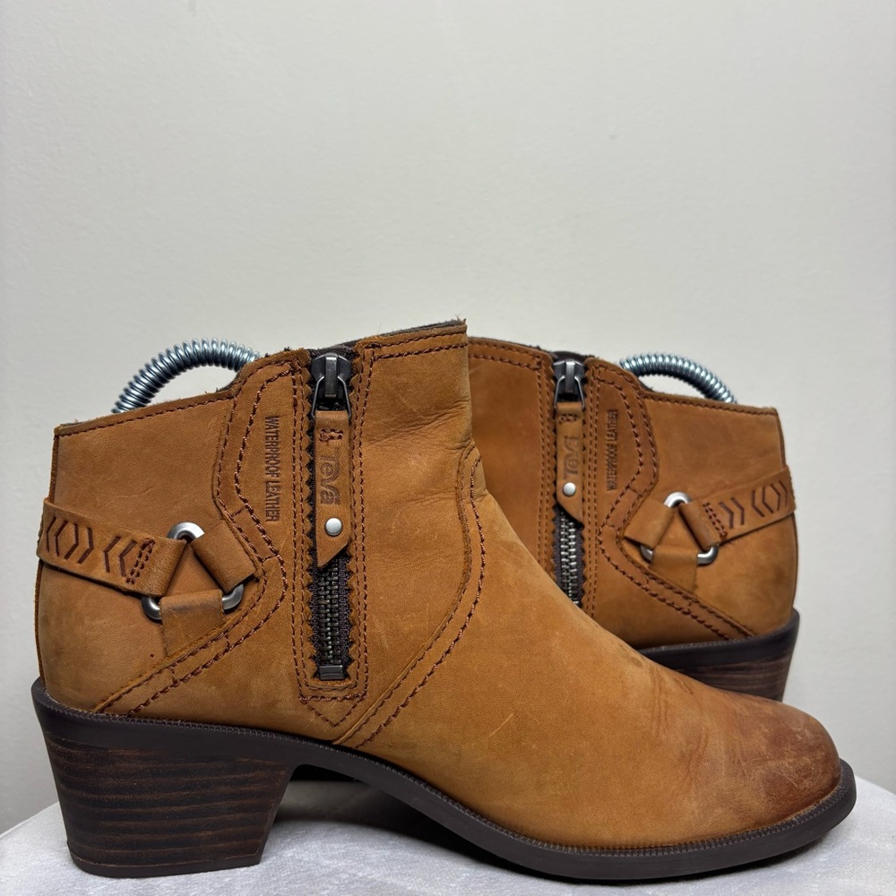 TEVA FOXY CARAMEL WOMENS BOOTIES SIZE 7 - Picture 5 of 8